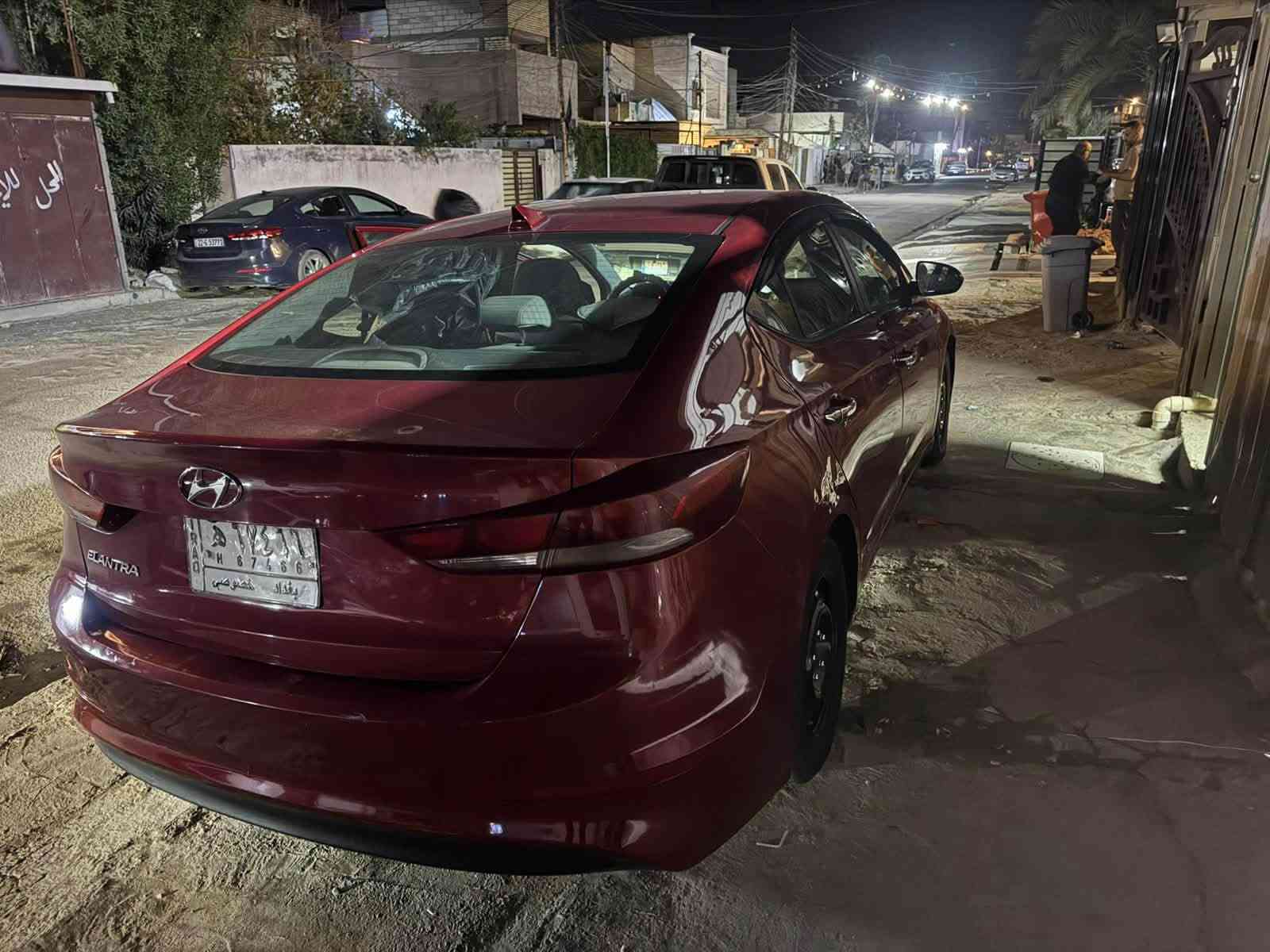 سلام عليكم
النترا وارد أمريكي بيهه بابين صبغ والسونار مرفق بالصور مكانها حي الجهاد 

السعر 97 وبي مجال بسيط
