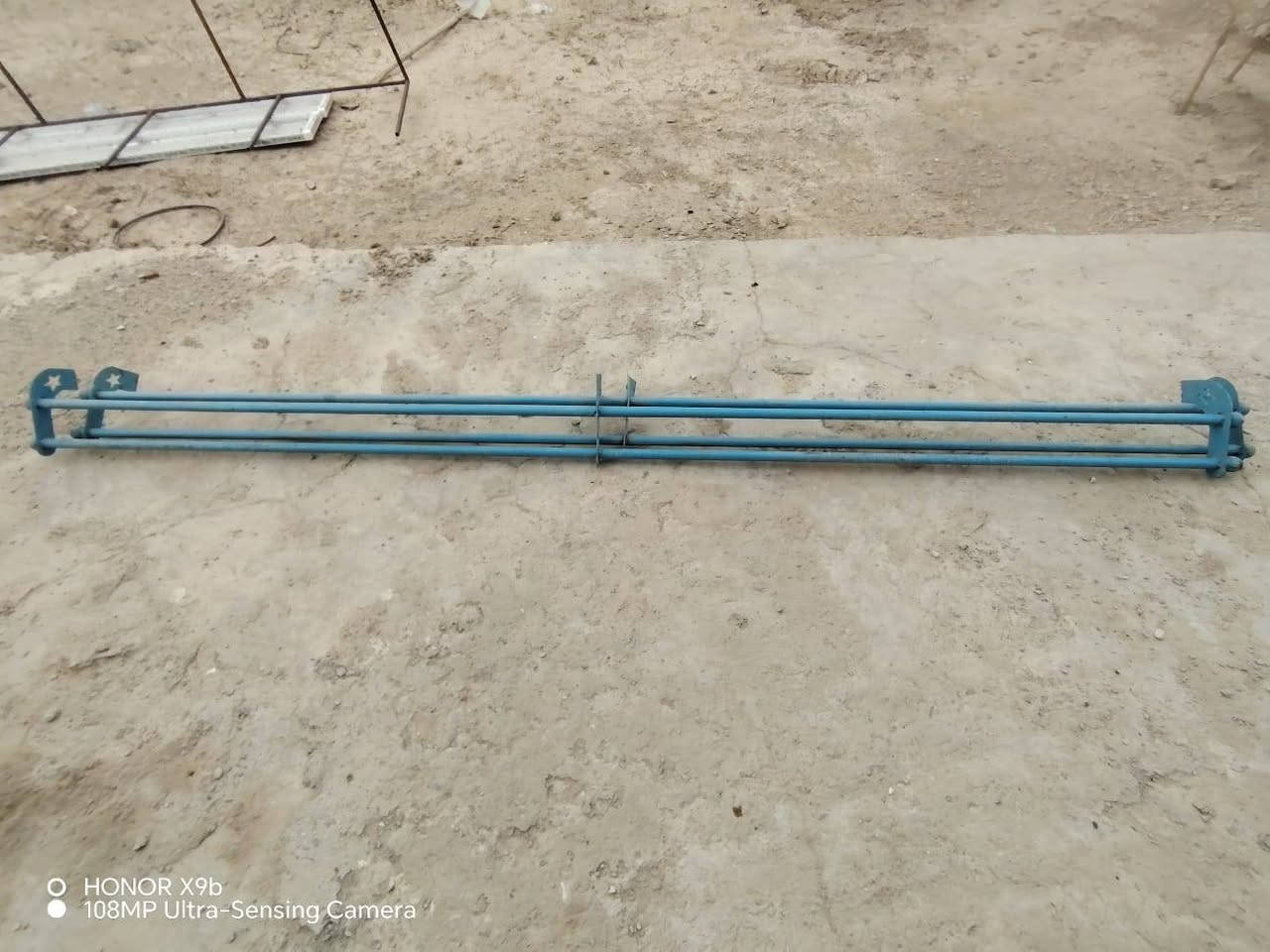 السلام عليكم اخوان عدي ذني سبايدرات  والدرج والسيبايه مال فحل للبيع نضيفات وحلوات شلعه سعرهن 175وبيهن مجال  مكان واسط الكوت ***********
