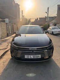 2025 Byd  دسترويل اسود ماشيه 25000كيلو  بدون ضربه بيهة شخط بلجاملغ موض...