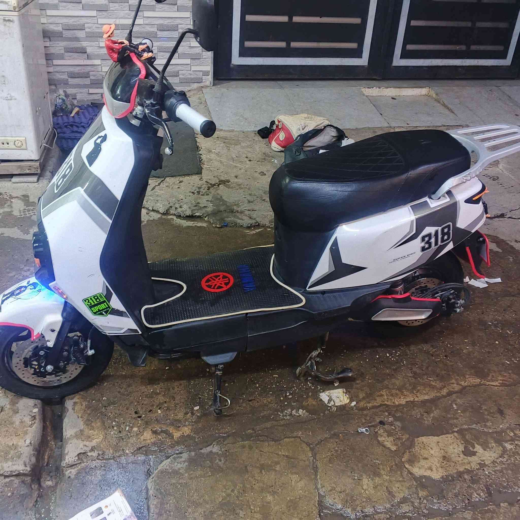 موطوراباجي 318 • ٦ بطاريات • موصل ايسر