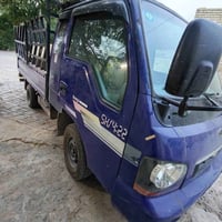 أم عيون • ٢٠٠١ • مكفولة بالكامل