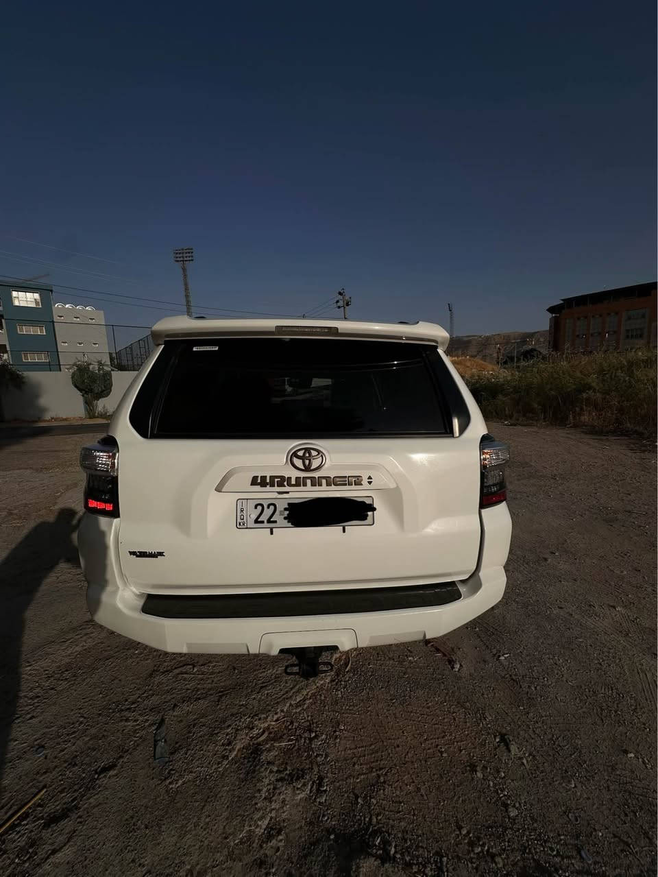 Toyota 4 runner 2023
TRD pro max full full
بيع او مراوس حسب قناعه
قطعه نادره وحيده بل عراق لي هاي مواسفات ايليفيشن
كل عالم لي هاي موسفات ٤٠٤٠ قطعه فقط هاي وحده
سياره بدون صبخ
١-فتحه سقف
٢-بصمه
٣-كشنات كهرباء
٤-كشنات هيتر 
٥-لايد ليد بلادي
٦-جامات كله اوتو
٧-دبل اكسل مع ديفلوك
٨-محرك ٦ سلندر ٤٠٠٠ سي سي نفس محرك لاندكروز
٩-رادار ٣٦٠ درجه
١٠-ويلات بلادي TRD
١١-صندوق كهرباء و شفت
١٢-جام امامي هيتر
بعد هوايه موسفات 
***********
واتساب كورك دهوك, العراق
