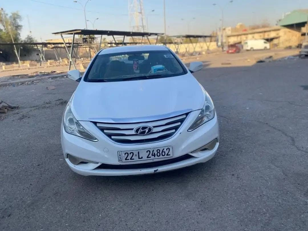سلام عليكم عندي سوناتا للبيع موديل ١٣خليجي مكينه ٢٤٠٠مابيه لاصبغ ولاتبديل سياره حلوه نضيفه ماشيه ٢٦٠رقم اربيل تحويل  سياره جديده سويج مو بصمه سعر ١٢٥بيه مجال لشراي مكاني بغداد حي جهاد متواجد علا فيس والرقم ***********ثاني ***********

