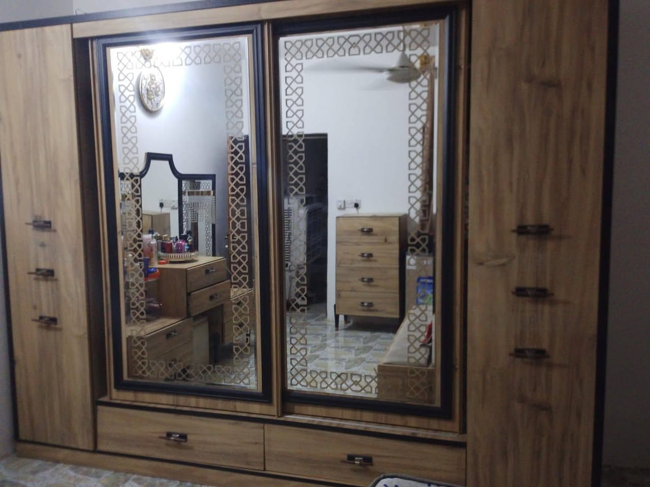غرفة اخت الجديدة ب٨٠٠ الشراي يتصل *********** مكان الشعب
