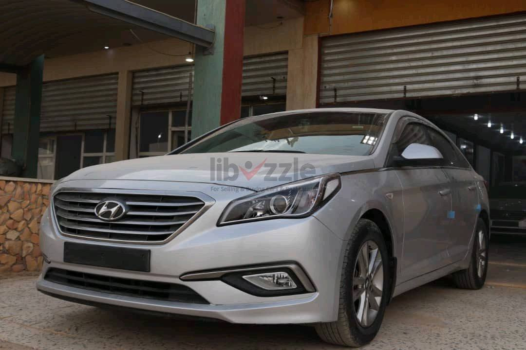 سلام عليكم بيع ومراوس سوناتا مديل 15 وارد امريكي بيه جوملخ صبخ ونص باب صبخ فقط بدون حادث اي دواخل مكفوله سياره كلها ليبل واحد  مكينه كير خير من الله سياره نضفه وجاهزه رقم اربيل دولي سنويه لل 31 هزه ستوه صاعده  سعره  115 وبيها حك الجيه مكان النجف  *********** يتوفر واتساب

نص مكتوب في الصور:
- www.almuraba.net
- libzzle
- For Selling & Buying Cars & Real Estate