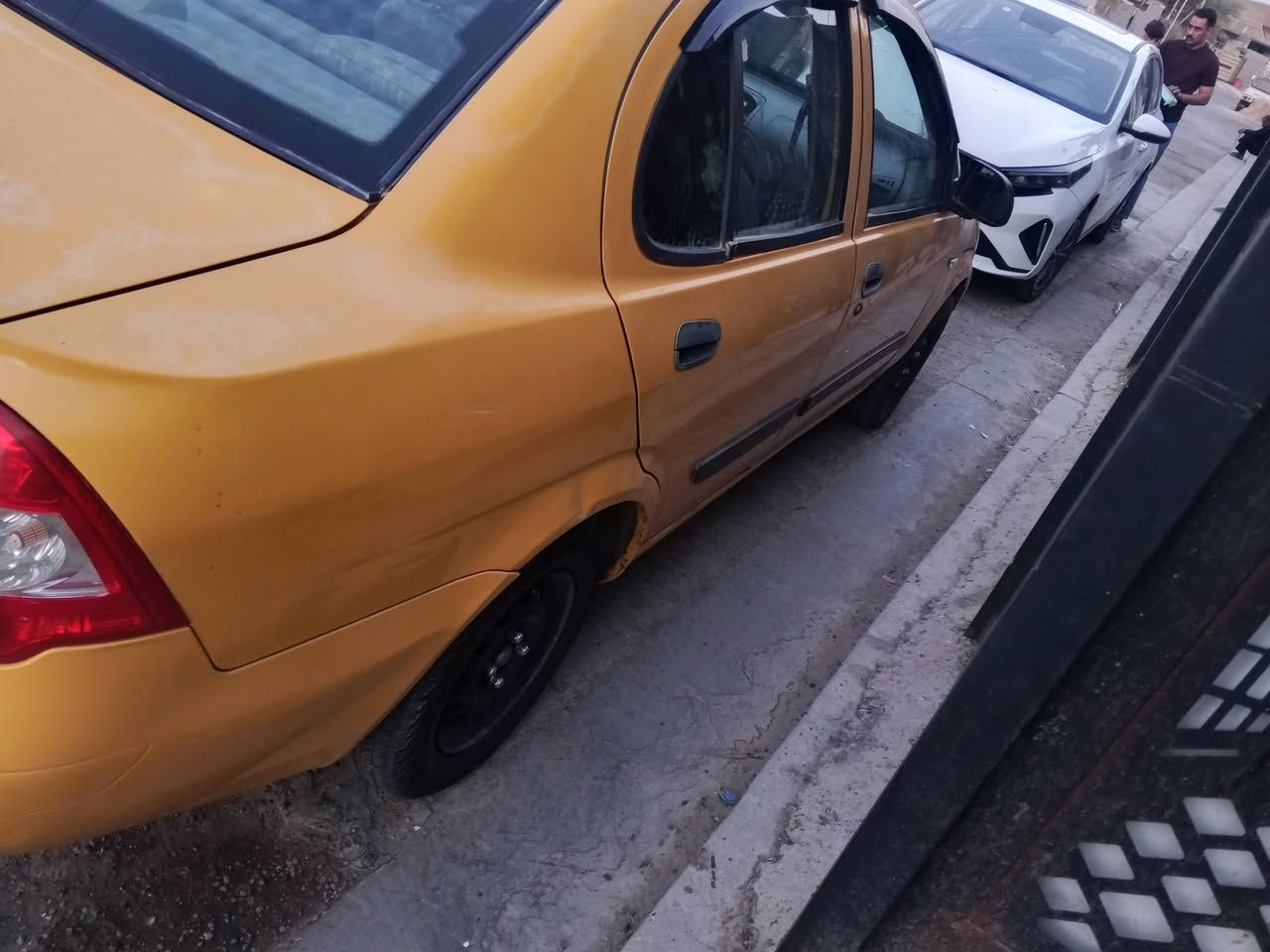 طيبه موديل 16بيه ٣قطع صبغ اثر جراد رقم كربلاء مشروع وطني صدر جديد تخم تاير جديد السعر 32وبيها مجال مكاني بل كماليه ***********
