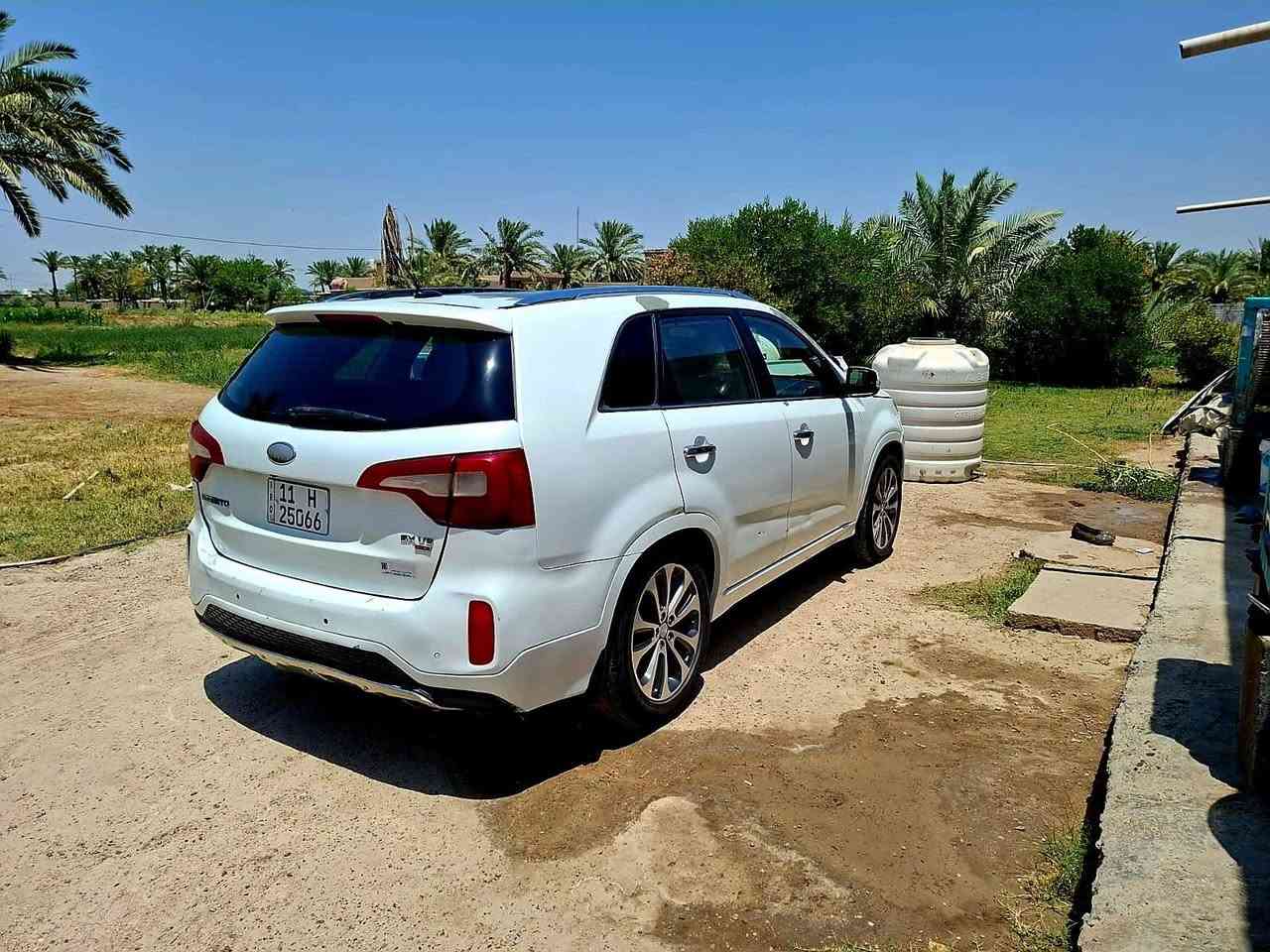 سلام عليكم
سورنتو 2014
وارد اميركي 
فول مواصفات 
Ss
المتدد 1\1
مكينه V6
ماشيه 150
بيها تكشير بصبغ بصيط
سونار مرفق مع المنشور 
الموقع بغداد الرضوانيه
سعر 135،، وبيها مجال 
لاستفسار 
***********
