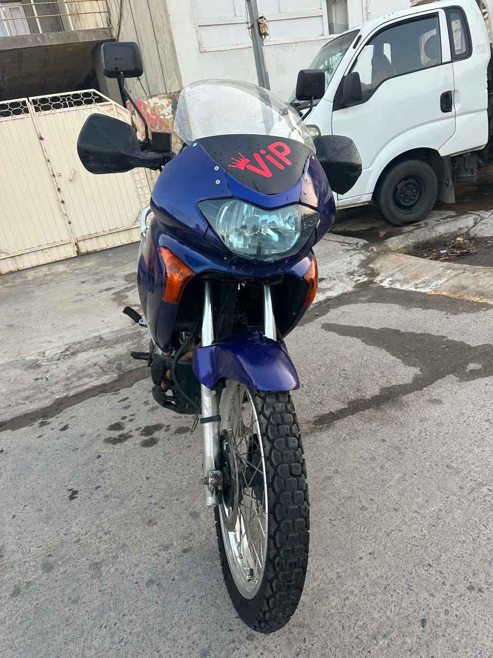 بو فروشتن honda مه كينه 650cc  كه پس
شوين پيره مه گرون 
موبايل ***********
