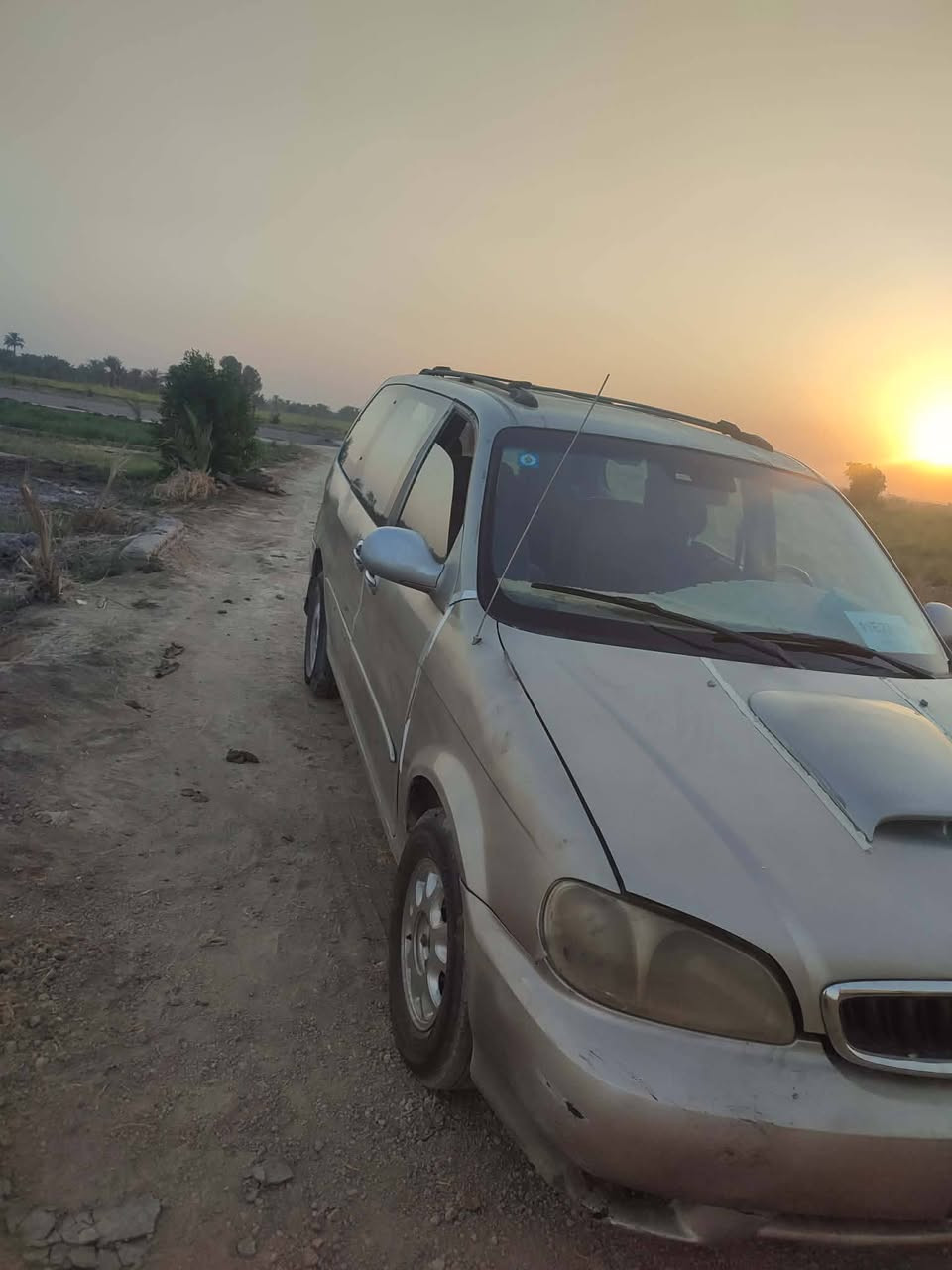 سلام عليكم 
كيا كرنفال موديل 2000 رقم نكليزي سياره جاهزه من كلشي تبريد حداديه كير مكينه مكينه كاز  ترايك لصين سعر 55 وبيها مجال مكاني كربلاء طويريج منفهان  لحد يراسلني خاص مكلف بنشر هاذا رقم صاحب السياره ‏‪***********‬‏
