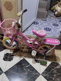 بايسكل صغير • نضيف • فيه مجال