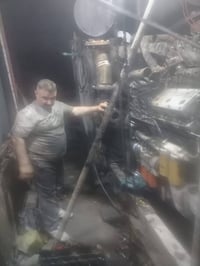 فيتر جميع المولدات والكهرباايات والتجفيت بي انواع 07805452813. التصال