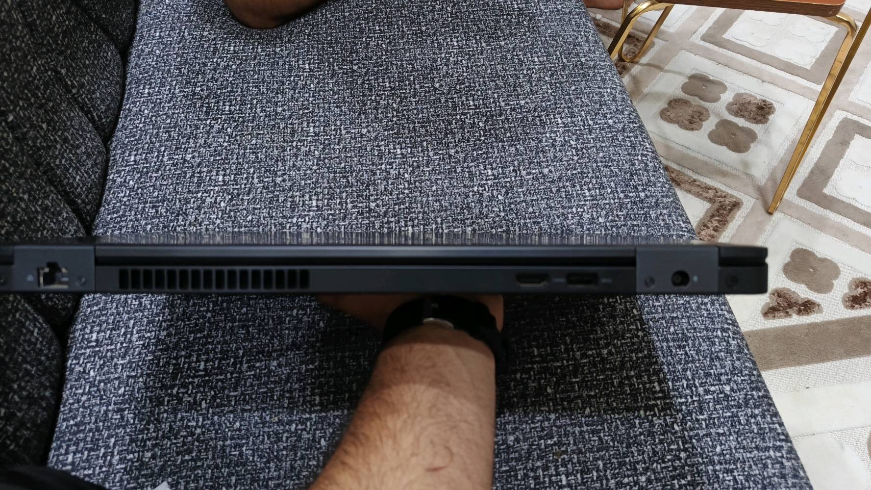 ديل Latitude 5590 • i7-8650U • البصرة