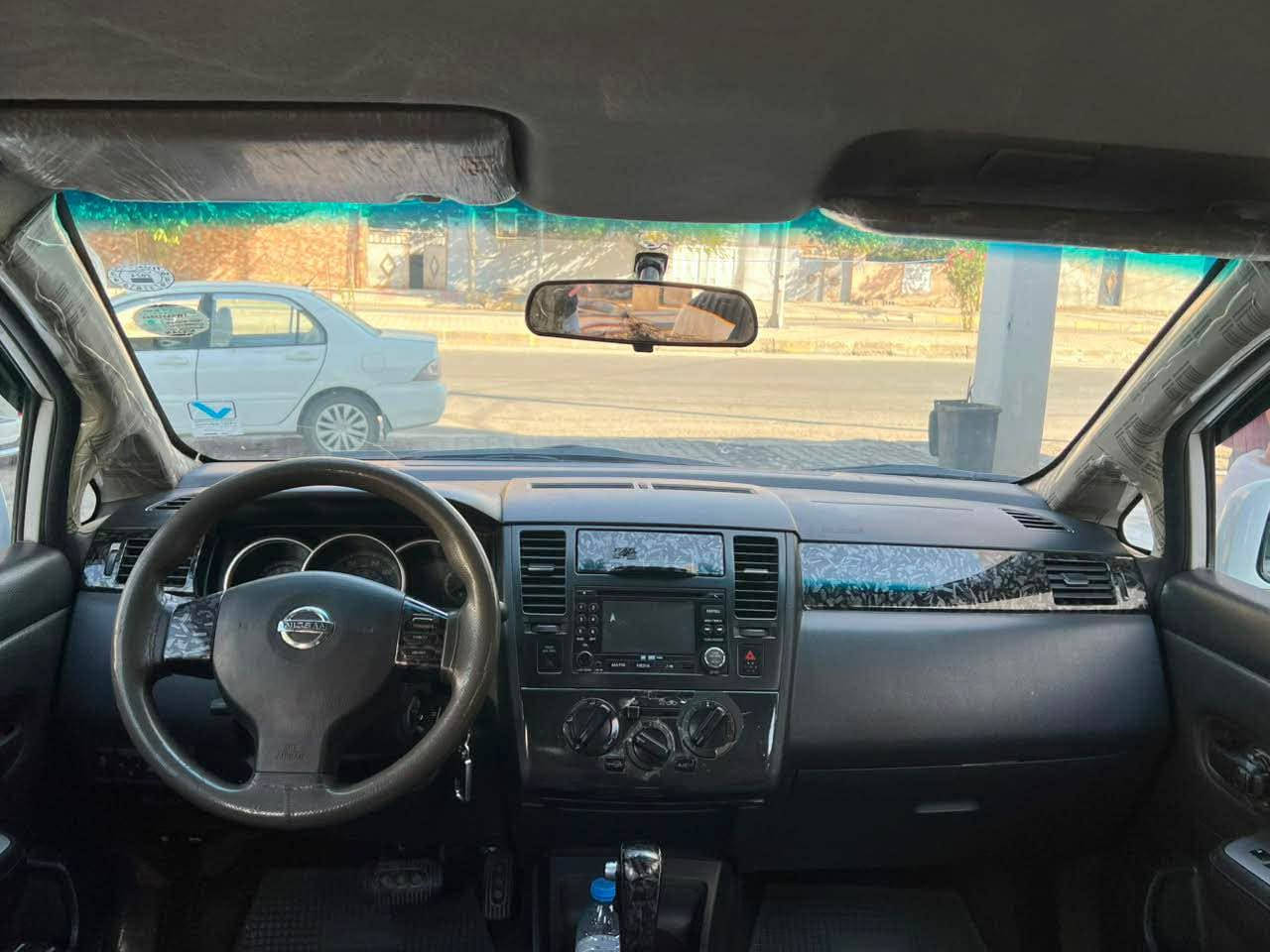 Nisan versa _2012
گیرو مەکینە بەشەرەت تەقەو رەقە بەشەرت 
بۆیاخ شەش پارچەرجەی بۆیاخە بی ناو گرتن خرامەمەی هەشت وەرقە و نیو لەسەرە سحر 80 مەجالییکی برایانە
*********** سوران, أربيل

