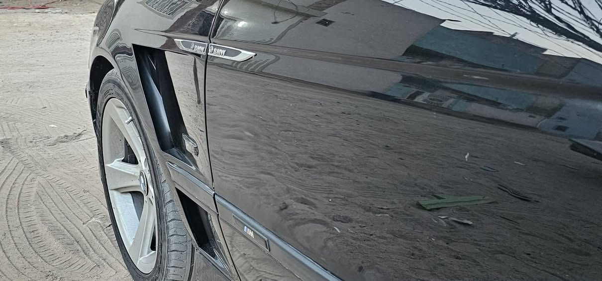 سلام عليكم للبيع BMW  صقر8 سلندر
544 دينمو مي 
مديل 2000 رقم بغداد انگليزي  مداور ثاني يوم مكينه وكير  وارد يابان ستوني شادهن جدد تخم تاير جديد حداديه جديد تبريد قطعتين  ويل  حجم 16
غرفه مشمشي برده خلفيه كهربائيه   السياره بيه كت  بنيد M وجاملقات ابو الفتحات وسبايدر خلفي  بلاد مري M اشاره دعاميات وره وكدام M. فتحه  لايتات اصل زنون  السياره مصبوغه عام جماليه مكفوله كفاله من ضربه مداور ثاني يوم  بغداد  سعر 115وبيه مجال بسيط مكان نجف للستفسار *********** السياره احله من الصوره
