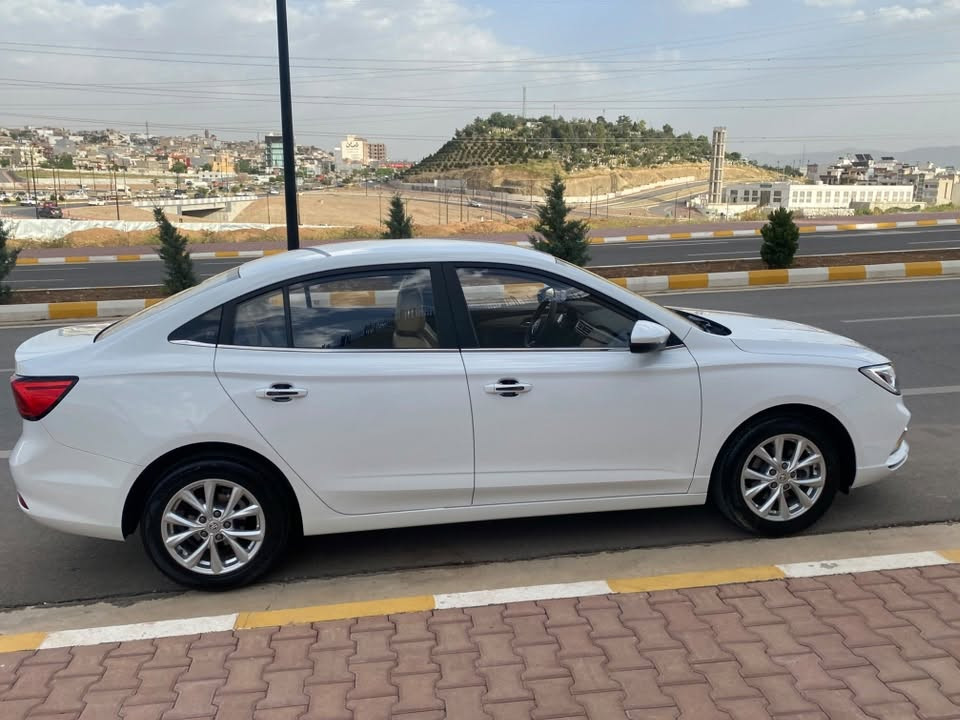 بۆ فرۆشتن  mg5 comford 
مۆدێل ٢٠٢٤ 
٢٤ هەزاک کم ڕۆشتووە 
بێ بۆ یاخ 
کامل سێرڤس کراوە 
ژ.م/*********** 
نرخ /١٠٧ مەعامەلەیە برایانە
