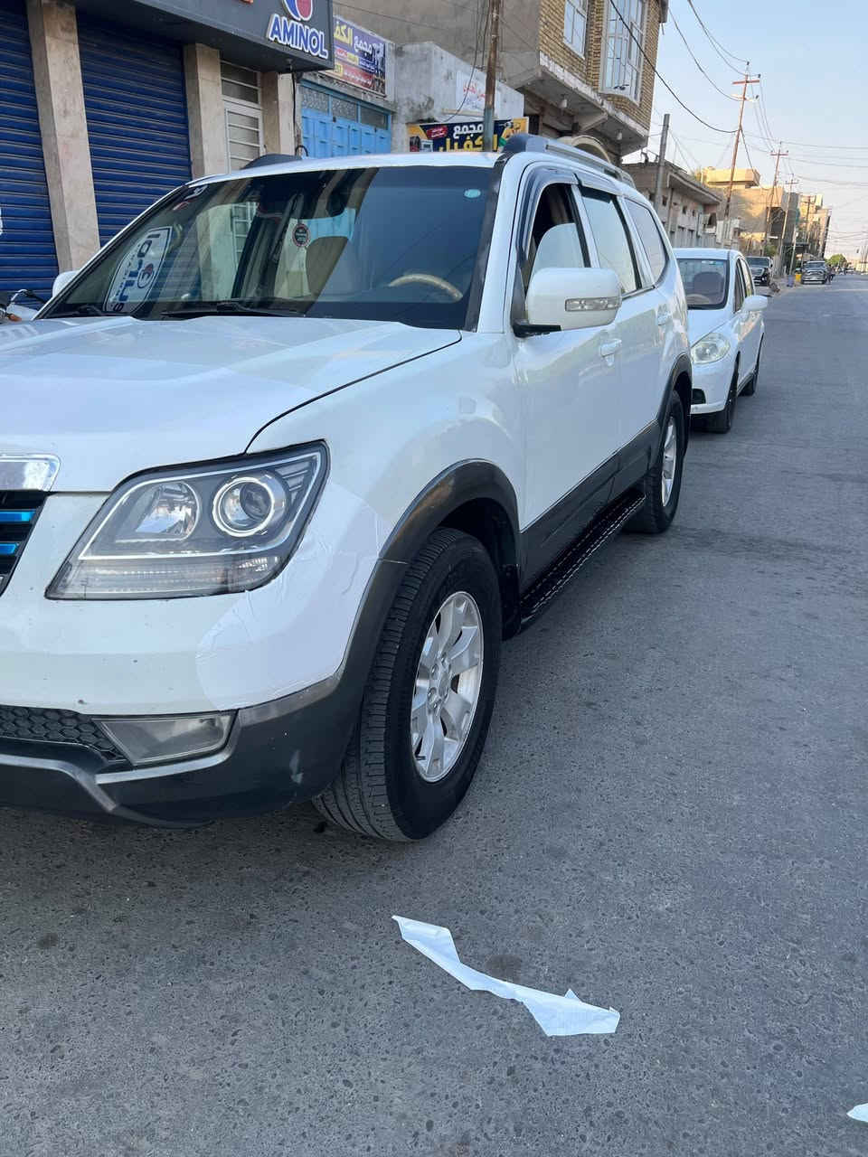 تحيه طيبه للبيع مستعجل مهافي ٢٠١٢خليجي بيه جملغ خلفي وباب فقط جاهزه من كلشي معروضة ١٠٥وبيه مجال سياره ما جنتي ***********

