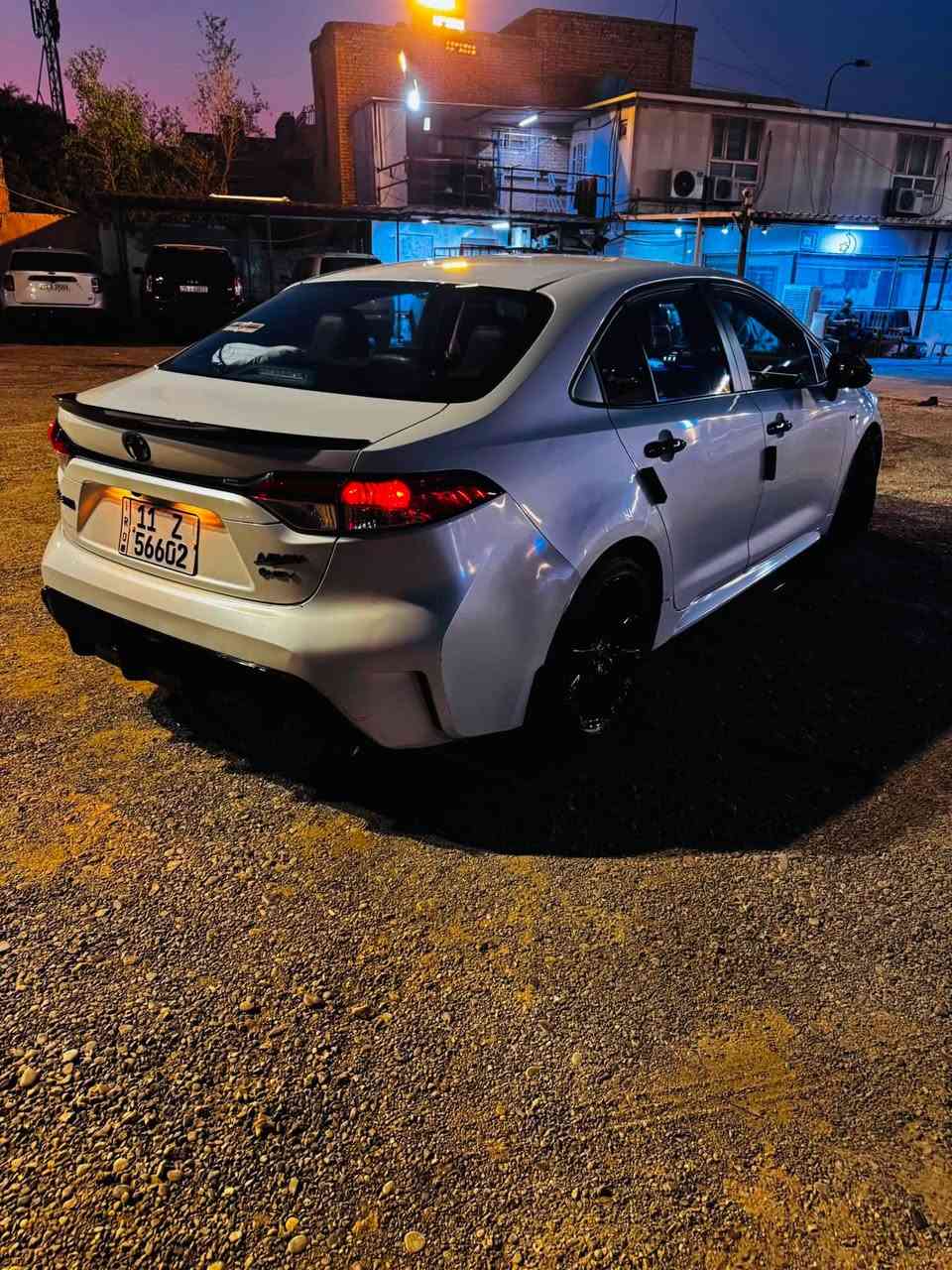 سيارة كورلا هايبرد موديل 25
ماشية 32 كم فول مواصفات الشكل الامريكي

2قطع بارد حفيف +جاملغ بارد سيارة نظيفة والباقي مكفولة 

كفالة كاملة والسيارة باسمي  هزة وسنوية جديدة الي يحب 

يتواصل على خاص واتساب ***********

العنوان بغداد الاعظمية
