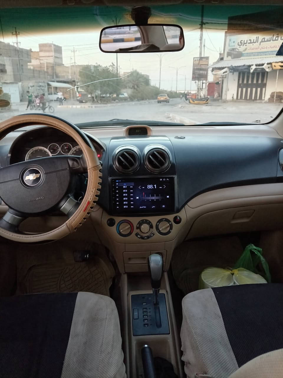 لاافيوا ٢٠١١خليجي مكينه مفتوح كير اوتو تبريد شغال بيه بيه قطعتين صبغ بدون واخل سعر ٤٠  الشراء يتصل ***********
