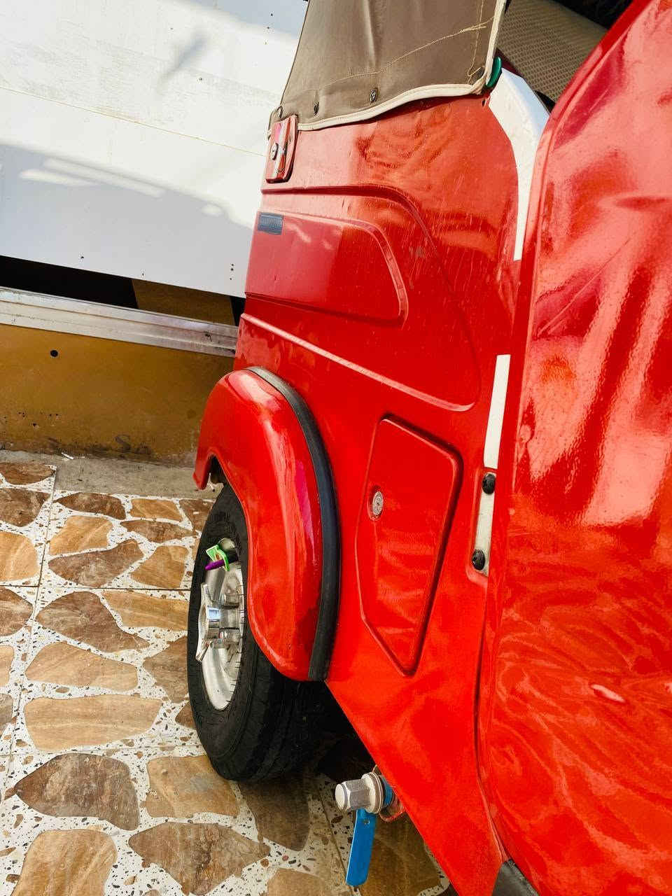 تكتك • ٢٢ • صفحه مضروبه