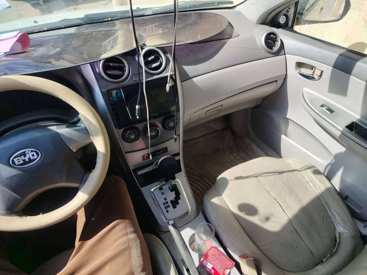 BYD للبيع موديل 2014 كير محرك كله شرط دفتر بانزين
ما ناقصها شي اقتصاديه كاعده ***********  سعر 60
