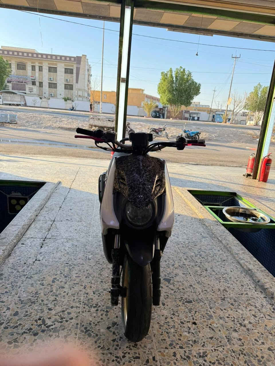 يالله السلام عليكم شباب دراجه سكنس جبلي دراجه حيل حلوه ونضيفه كفاله عام مكينه بركي مامفتوح بيه تاخذ دراجه كفاله عامه بيه كلجات رياضيه سكان رياضي دراجه خير من الله  سعرهن 120 الف دينار الدراجه سعرها مليون وبيه مجال الموشراي ليدخل ويعامل  تمام الاستفسار علئ هاذ الرقم *********** بي واتساب  مكان الرمادي
