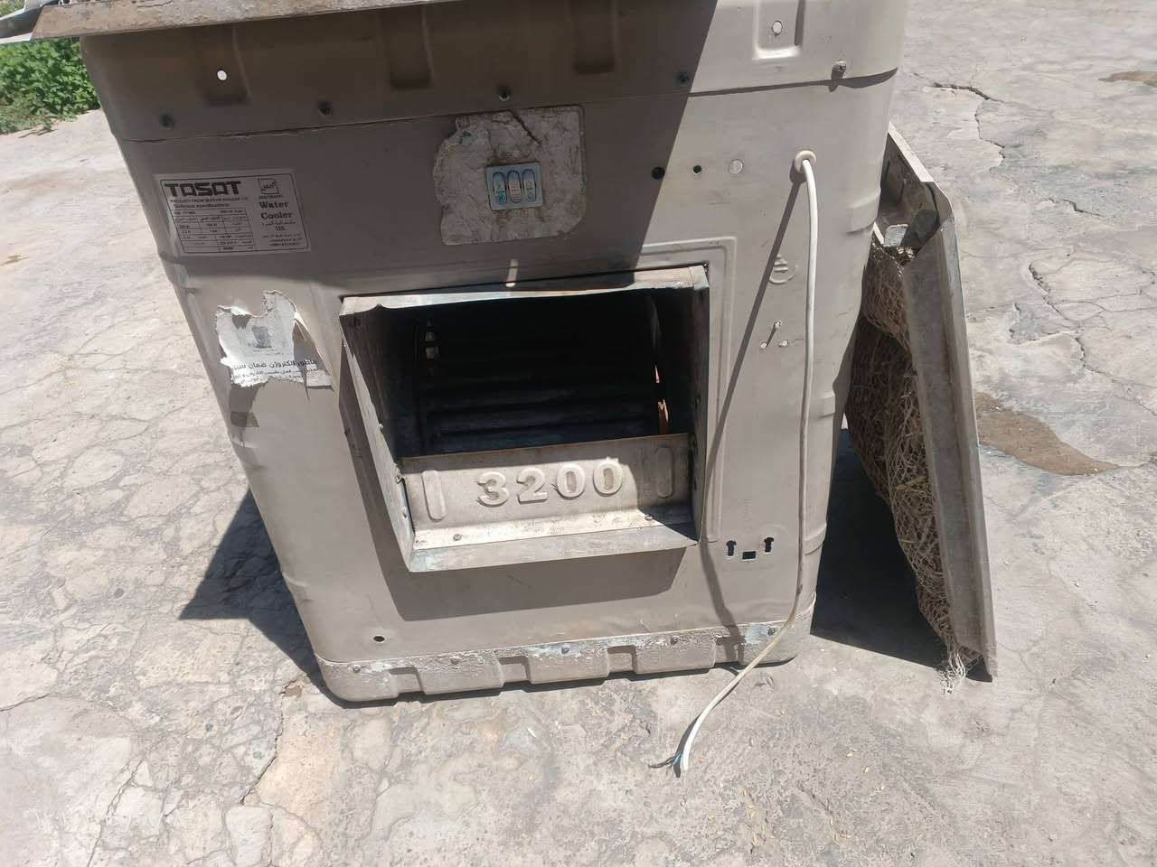 مبردة 1.5 للبيع 30 الف ***********
