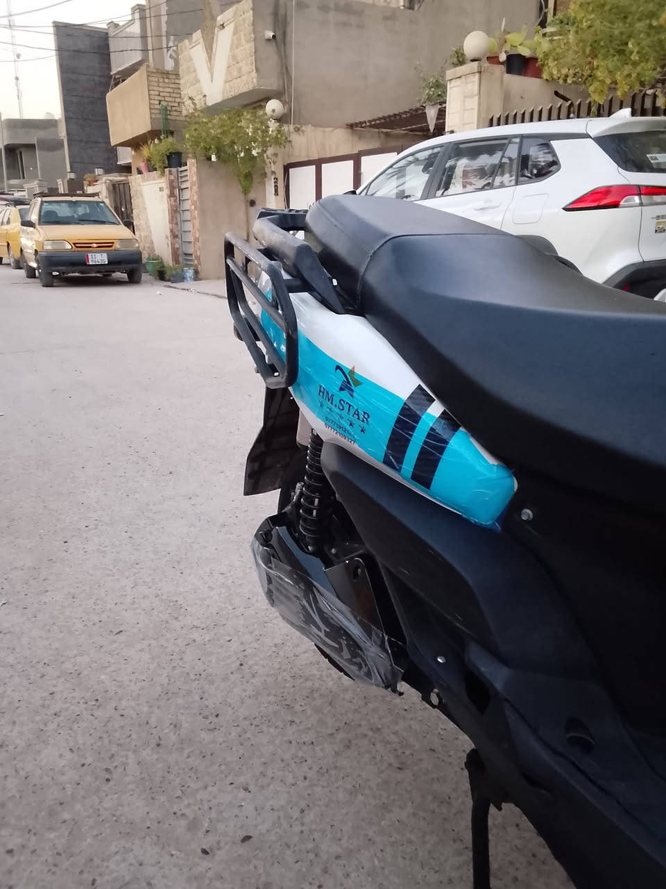 سلام عليكم ورحمه الله وبركاتو
دراجه شحن نوع اباتشي GT 2025
ملف 2500 عدد البطاريات 6كبار  
عدد النمر 1.2.3.Rمع الS نضام البك 
 اشاره دبل اشاره عالي ناصي 
دراجه ماشي شي قليل تاير جبلي دبل سويج السعر 950بيه مجال جدا بسيط مكاني بغداد الدوره ***********

