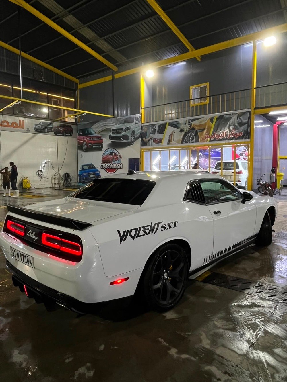 دوج جالنجر 

2018  sxt 

رقم بغداد ب أسمي ضمان التحويل 

اللون : ابيض 

حادثها 3 قطع جاملغين وبونيد بدون دواخل 

داخل جلد احمر نظيف جدا 

كير محرك كفاله 

(السيارة محتاجه تبريد +حدادية +تعمير وتطبيع بجم) 

بيع مستعجل السعر 125$ 

للتواصل

 

***********