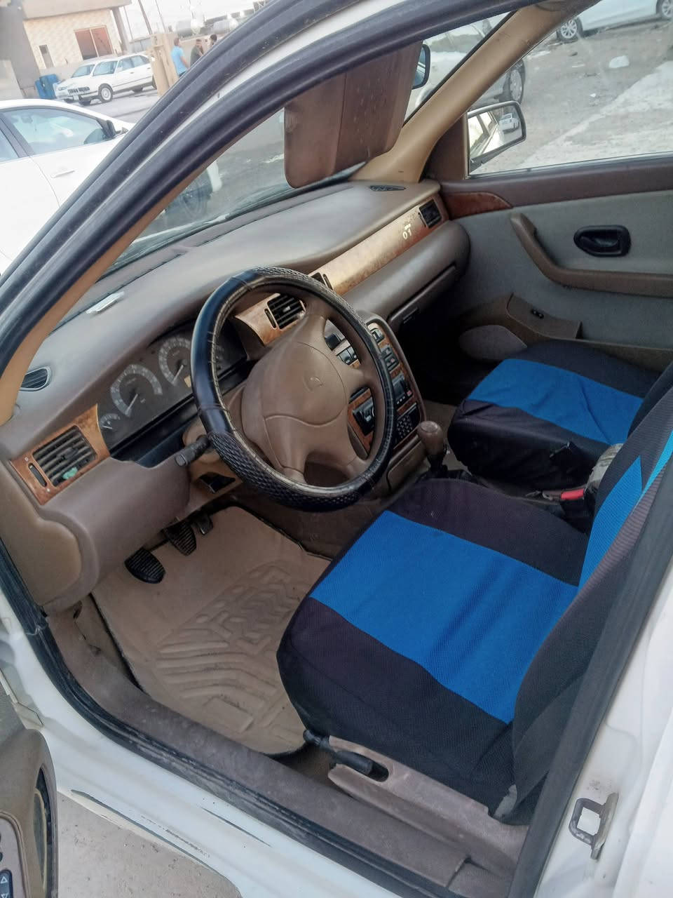 🚗 للبيع سيارة [سمند ناطق ]
📅 الموديل: [2011]
🛣️ 
⚙️ القير: (عادي]
⛽
🎨 اللون: [ابيض]
📍 الموقع: [طوزخورماتو]
✨ الحالة: [جيدة جدًا].

📞 للتواصل: [***********]

السيارة موجودة للمعاينة، والبيع للجادين فقط.
