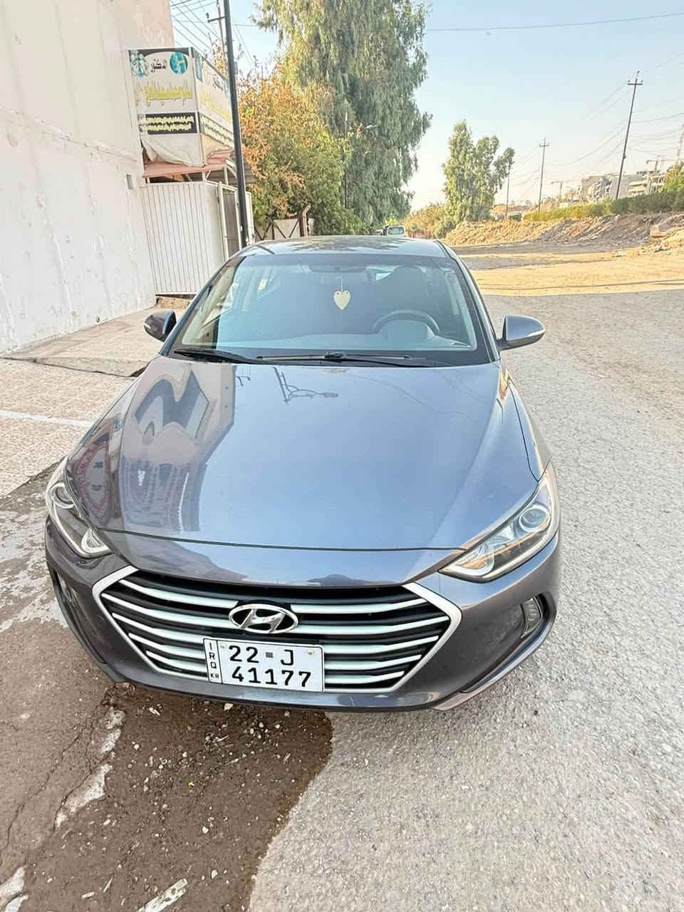 النترا  2017 امريكي  
ماشيه 106  الف كيلو حقيقي فقط 
مكفوله من الصبغ والتبديل والحادث وكلشي 
رقم اربيل  بأسمي تحويل مباشر 
مكينه  2000دوش  كير ومحرك مكفولات 
كير اي تي   

مري شفط  + حساسات مري 
كشنات تدفئه + ستيرن تدفئه
مانع انزلاق
نضام drive mode
مواصفاتها كثيره تعال وشوفها
العنوان الموصل

الاتصال ***********
