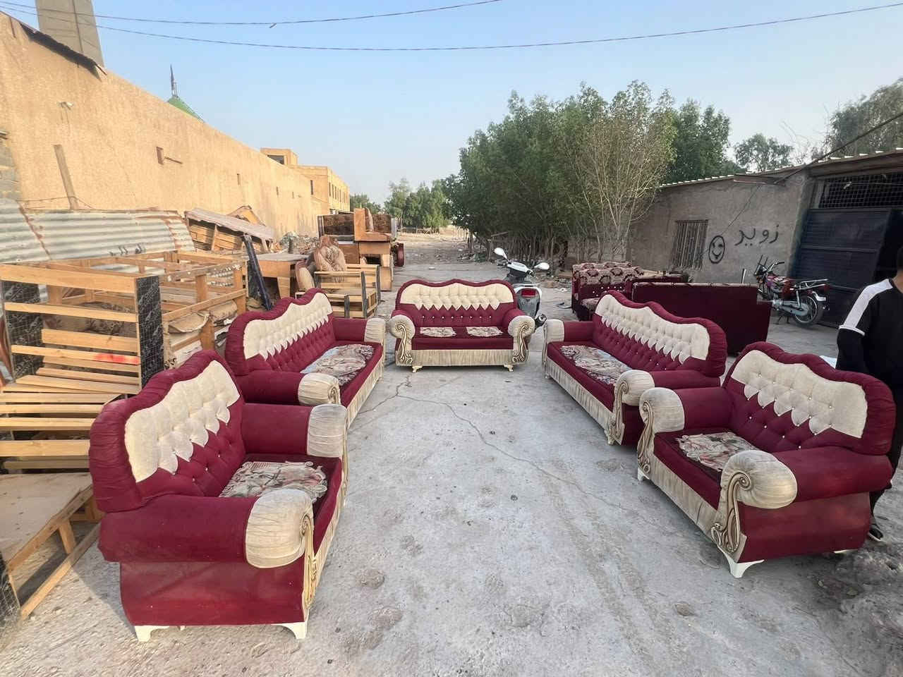 طقم ١٠ نفرات • مستعمل • حلة نادر ٣