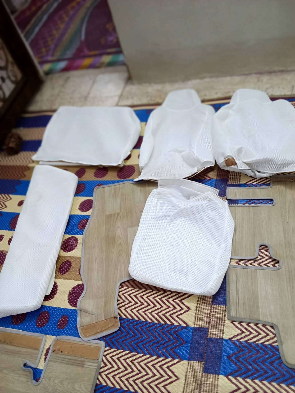 السلام عليكم سفاري وتلبيسات نيسان عاليه شغل محمد كباشي سعر 200 وبيهن مجال بسيط رقمي ***********
