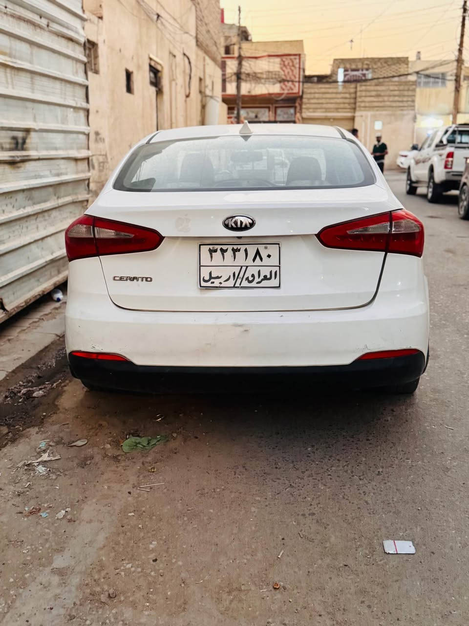 سيراتو خليجي موديل 13 رقم اربيل سنويه نافذه  بيه صبغ حزام سياره مال بيت نضيفه مكان سياره نجف حي نصر رقم تليفون *********** السعر 90 بيه مجال قليل
