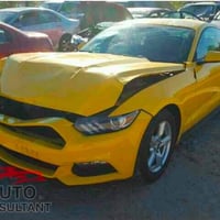 2015 v 6 بيها صبغ جالمغات وبنيد  بدون دواخل   سياره كلش نضيفه   السعر ...