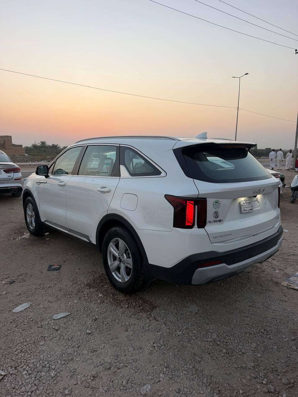 البيع أو المروس
كيا سورنتو 2025 خليجي 
مرقم شهداء مثنى وكاله عامه من المالك
مكفوله من صبغ وتبديل 
موصفات واضحه بل صور 
خمسه راكب 
حجم مكينه 2500 
سعر 235$ وبيه مجال 
للاستفسار الأتصال 
***********
