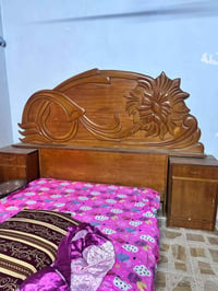 غرفة نوم • للبيع • أثاث