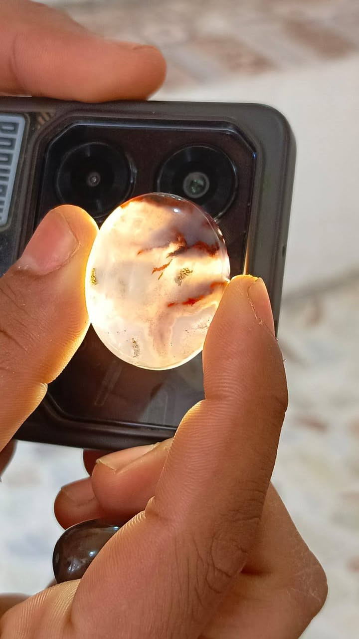 للبيع واتساب ***********
