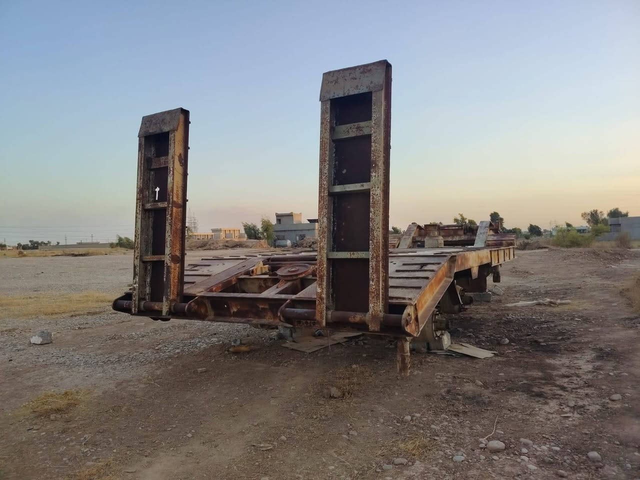 سلام عليكم للبيع لودر فاون مجموعه دوبجه جديد السعر 85 المكان كركوك ***********
