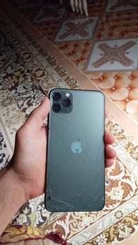 شاشة مبدلة • ظهر مكسور • مبادلة ب١١/١١برو ٢٥٦