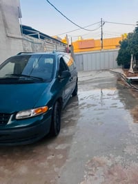 دودج كرفان • ٢٠٠٠ • مكينة ٣٣٠٠