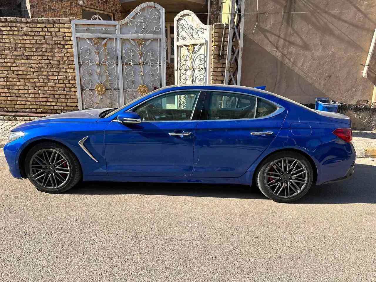 #بيع_مناسب
السلام عليكم 
 
جنسس g 70 2019فول مواصفات 
رادار امامي 
صندوق كهرباء 
كشنات تدفئه تبريد 
مصابيح اماميه ليد 
مري شفط 
فتحه سقف 
شفتات تحكمات ستيرن
ستيرن كهربائي 
كامره خلفيه 
حساسات اماميه خلفيه
شاشه اماميه
كشنات كهربائيه
مستشعر وقوف
تحديد مسار 
مثبت سرعه 
وبعد هواي بيهه مواصفات 
ماشيه 120 الف كيلو حقيقي
محرك 2000 تيربو
كير ومحرك كفاله 
حادثهه موضح بالصور
سنويه جديده باسمي تحويل وين ما تريد ***********
العنوان بغداد

لمعرفه السعر سوي تعليق

لبيع سيارتك راسلنه والباقي علينه

ملاحظه ♦️ مدير الصفحه غير مسؤول عن بيع وشراء واصوليات السياره نحن فقط صفحة لنشر السيارات
