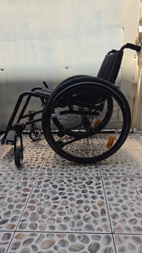 عربانة • ألماني • مستعمل