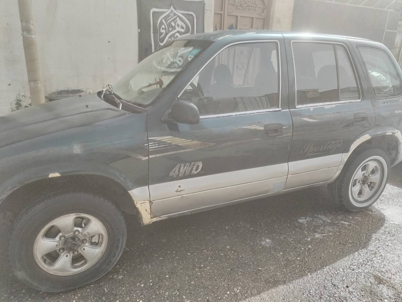 سبودتج موديل قديم ٢٠٠٠مسكر السياره كامله كهربايات فدحه اوتوماتيك بسمي رقم دولي بغداد الشعب *********** السعر ٤٣
