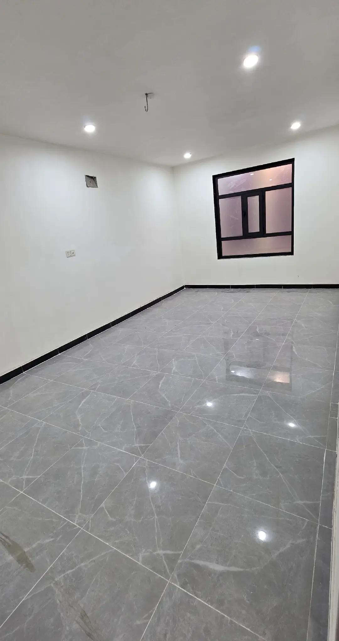#عقارات #كربلاء #*********** #بصره_بغداد_ميسان_ذي_قار_كل_المحافظات💜 #صعدوو_ءڪڪسبلور_للايڪ_متابعه 

نص مكتوب في الصور:
- كربلاء شارع الدر سايدين حي الهادي متر 125 سعر الدار 225
