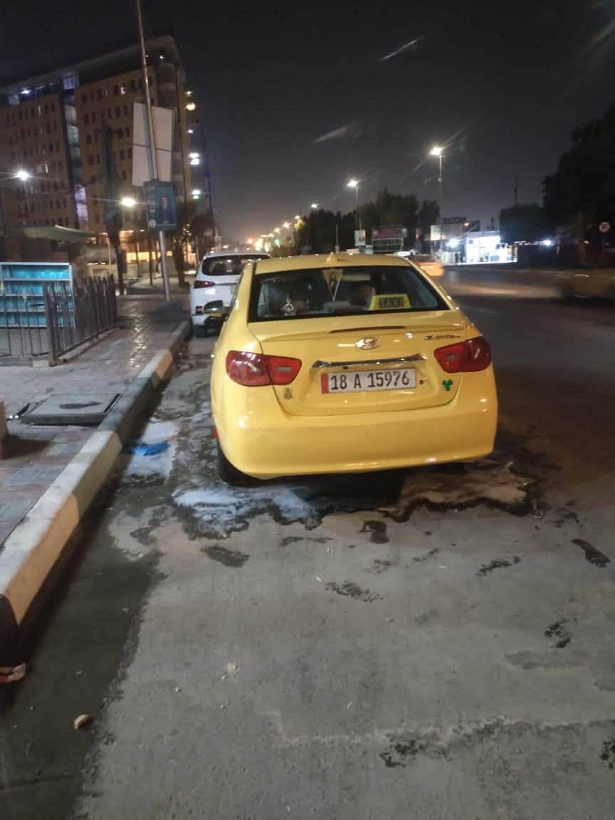سلام عليكم الانتره للبيع سياره جاهزه من كلشي برغي ماتذب عليها مكينه وكير بالجيس تبريد ثلج  (موديل سياره 2010) سياره بيها بنيد وجاملغ بدون دواخل حداديه جديده صبغ جديد رقم إنكليزي بابل مشروع وطني / تخم تاير ابو الخط ملاحظه بجم جديد سياره كهربائياته كله جديد //***********g وهذا رقم راعيها

