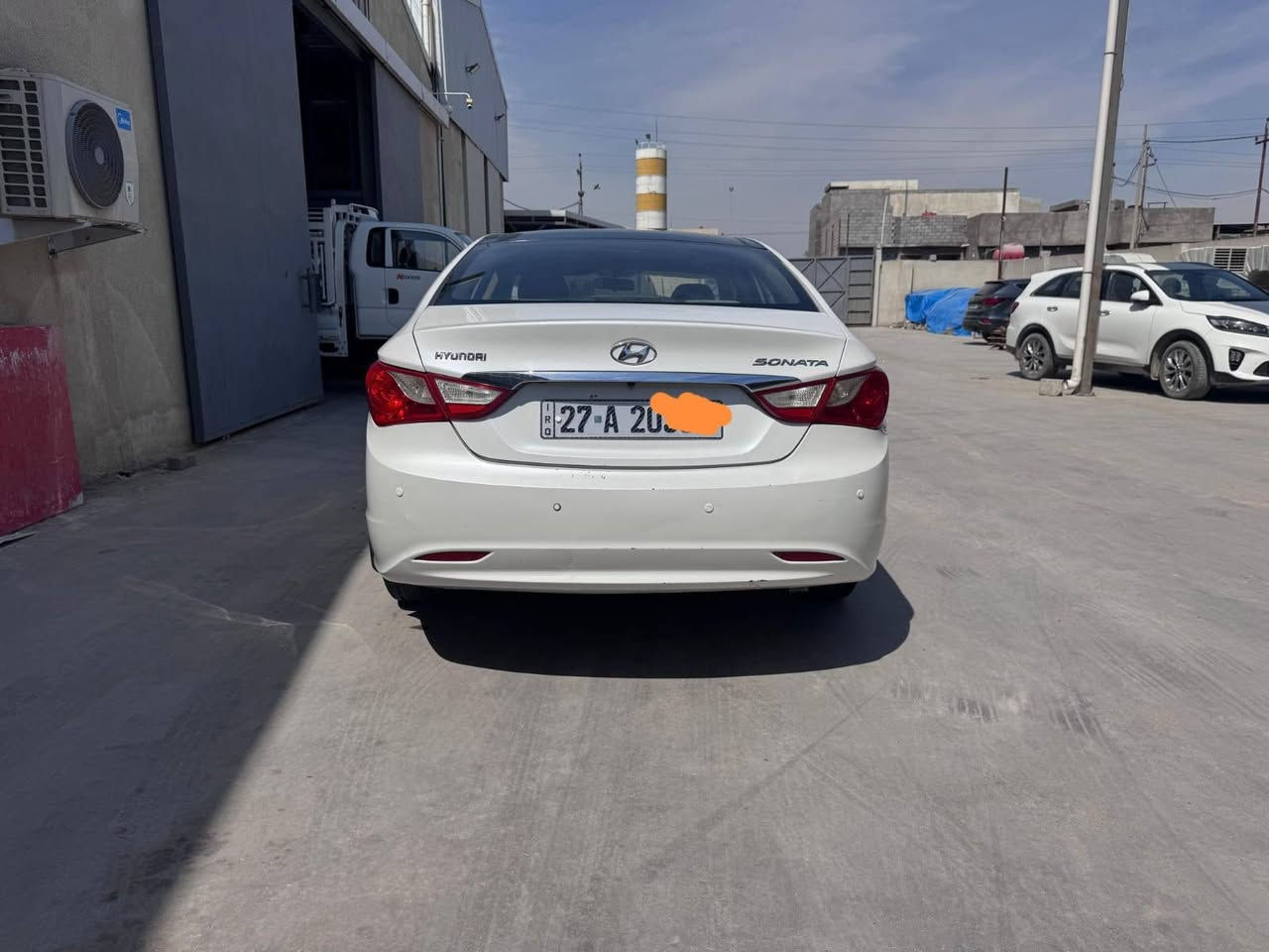 هونداي سوناتا وارد.خليجي  موديل 2011 محرك 2400 دوش. بيه بارد.بالجاملاغات خفيف  بنيد بي صبغ .
#للبيع مستعجل عندي مريض @

هونداي سوناتا وارد.خليجي  موديل 2011 محرك 2400 دوش. بيه بارد.بالجاملاغات خفيف  بنيد بي صبغ .

رقم انكليزي مشروع وطني جاهزه لتحويل 
تخم تاير جديد
حداده.جديده 
بلكات جدد
عبوه بانزين جديده 
موصفات السياره
ليت زنون 
بانوراما طكتين 
قطعتين تبريد 
مري شفط نظام ترحيب 
مري قلاب 
حساس خلفي 
كامره امامي
.
السعر وتساب أو خاص واني بل خدمه 

 ***********
