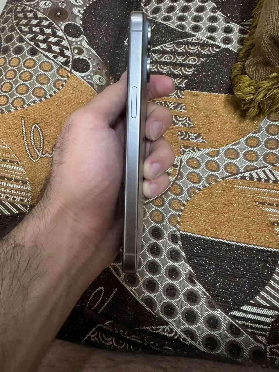 يفون 15 برو ماكس 
ذكره 256 
بطاريه 87 مشحون 666
دبل سيم ZA
نضافه 100/100 
كارتون كيبل كلو كامل 
سعر 1100 وبي مجال بسيط 
*********** 
مكان موصل ضمان 10 ايام 
ضد الماء

نص مكتوب في الصور:
- ٣:٢٤
- حول
- الاسم
- < iPhone
- إصدار iOS
- < 26.6.2
- اسم الطراز
- iPhone 15 Pro Max
- رقم الطراز
- MU2Q3ZA/A
- الرقم التسلسلي
- MQOHNFPQR9
- الأغاني
- الفيديوهات
- الصور
- السعة
- ٢٥٦ غ.ب.
- متوفرة
- ٢٣٧,٩٧ غ.ب.
- عنوان Wi-Fi
- 60:57:C8:72:AA:7C
- Bluetooth
- 60:57:C8:82:24:37
- البرنامج الثابت للمودم
- 3.70.01
- صور
- SEID
- قفل شركة الاتصالات
- لا توجد قيود على الشريحة
- الشريحة الأمامية
- IMEI
- 35 105989 269600 7
- الشريحة الخلفية
- IMEI2
- 35 105989 379111 2
- إعدادات ثقة الشهادة
- ٣:٢٤ حالة البطارية حالة البطارية عادية تعمل بطارية iPhone هذه على النحو المتوقع. حول البطارية والضمان... الحد الأقصى للقدرة ٨٧٪ هذا قياس لقدرة البطارية مقارنة بقدرتها عندما كانت جديدة. قد تتسبب القدرة المنخفضة بتقليل ساعات الاستخدام بين عملية الشُّحن والأخرى. عدد الدورات ٦٦٦ هذا هو عدد مرات استهلاك iPhone لقدرة البطارية. معرفة المزيد... تاريخ التصنيع تشرين الأول ٢٠٢٣ أول استخدام تشرين الثاني ٢٠٢٣