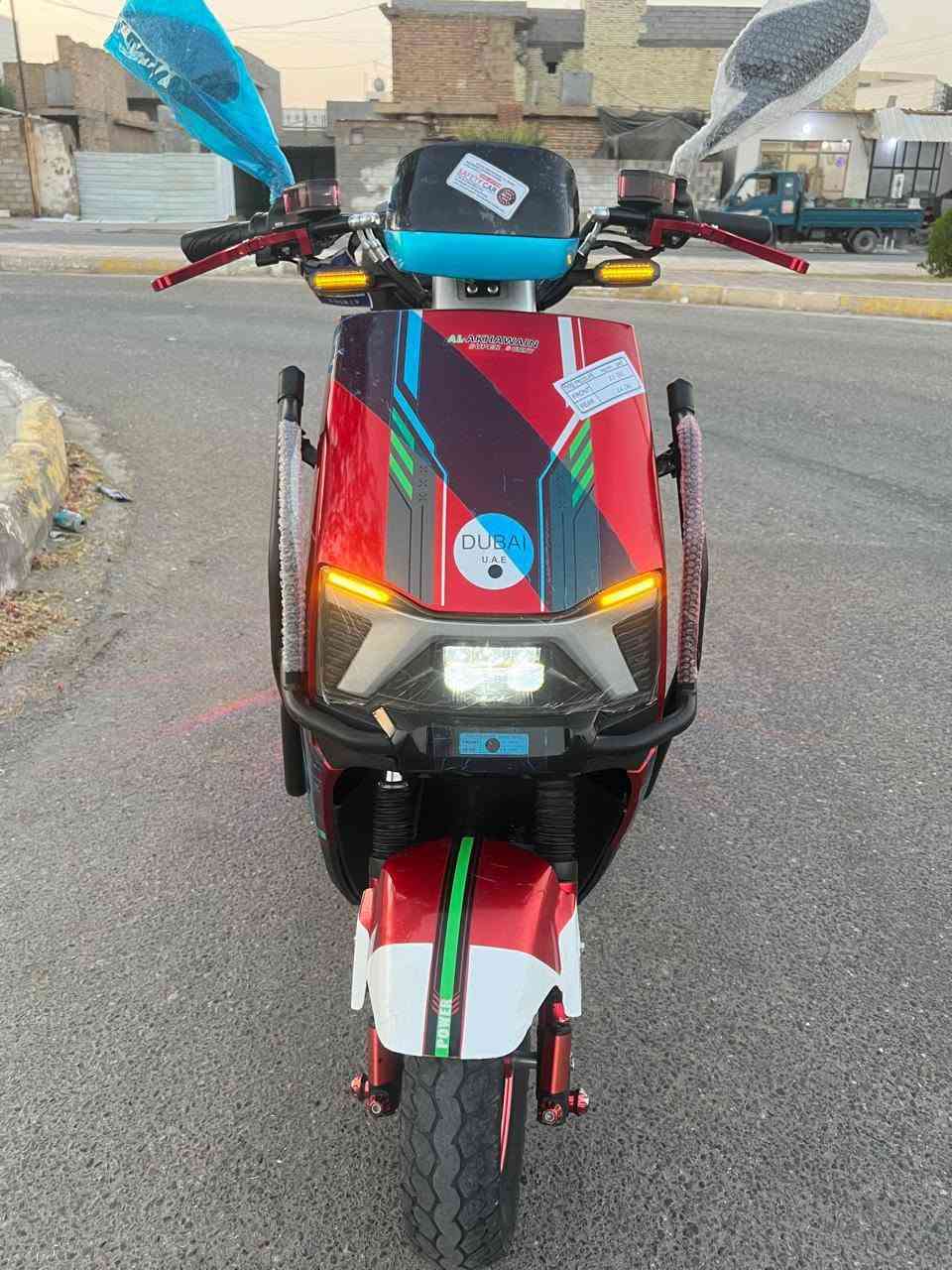 السلام عليكم للبيع
دراجه شركة الأخوين دبدوب 
موديل2026
موطور بالكارتون جديد ماشيه 3000
(اخو الزيروو مستخدم شي قليل ...)
(بطاريات عدد 6 على فحص ) 
فول مواصفات  «ملف 3500W» 
(نظام  R) (نظام P)
(مخرج شحن USP) 
لايت زنون عالي ناصي 
اشاير يمنة يسرة دبل اشارة
السعر 675الف وبي مجال
الموقع داخل الرمادي
الاستفسار***********
