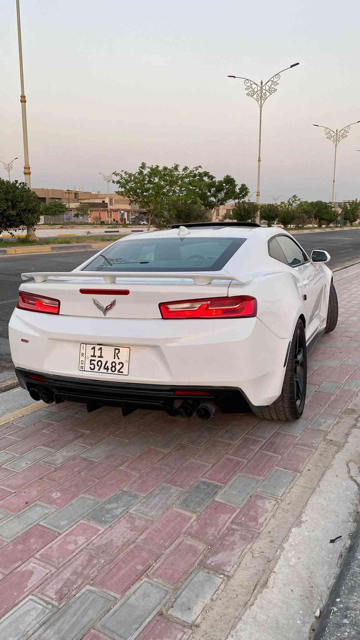 للبيع كمارو SS 
2017 خمسينية fifty يعني فول مواصفات 

داتاشو 

لدات بالبوب والدشبول متغير 

الدوسة مال سايق والصدر بيها لد

شاشة جبيرة وكامرة دوارة 

شاحنة لاسلكي

شاشة عدادات دجيتال بيها كل القرائات مال سيارة

هيتر ستيرن

كشنات كهرباء جلد احمر واسود تدفئة وتبريد وخزن ميموري 

3وضعيات قيادة 

هاند بريك بصمة 

بصمة دخول وتشغيل

مري تعتيم ونقاط عمياء

فتحة 

بريكات برمبو امامي خلفي 4 بستم

مكينة كير اكسل مكفولات 5راديترات حتة الاكسل بي تبريد مائي يعني ماكو حماوة لا صيف ولا شتة حماوة جوة 90 ثابتة 

السيارة مكفولة كفالة عامة بدون صبغ بس بيها بارد قليل بالجاملغات الخلفية شي بسيط والباقي كفالة السيارة داخلة كلين بدون حادث بيها سرقة البكلايتات الخلفية بس 

السيارة كلش حلوة من انظف الكماروات بموديلها لتقارنوها بالمهجومات 

مكينة بلاد على وضع الشركة ماملعوب بيها حتة كزوزها بلادي 
بس حجرها مشيول

للبيع او مراوس بكورلا هايبرد

 مكان السيارة كربلاء

السعر 155 ورقة وبي مجال 

للاستفسار ***********

