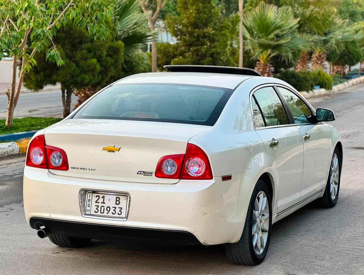 السَلٱمٌ عـَلـْيگمّ
سعر 79ورقه
للاتصال ***********
ماليبو موديل 2012خليجي
موصفات LTZواحد ع واحد
محرك 4 سلندر  
حجم محرك 2400
كير محرك جديد
سقف فتحه 
 سونار مرفقه
كشنات هيتر 
كشنات كهرباء
دواخل جديده
حساس خلفي
كامره خلفي
وثبيت سرعه 
مانع انزلاق 
 تبريد ثلج 
منضومه تبريد جديد
كير محرك خير من الله 
تخم تايرات نظيف
صدر امامي خلفي جديد
‏كهربائيات—كله شغال -شرط سياره جاهزه
سياره مابي نواقص بدون مصرف جاهز 
رقم سليمانيه 
سنويه لحد 2028
شرط تحويل او غرامه 
عنوان ديالي خانقين ✅
